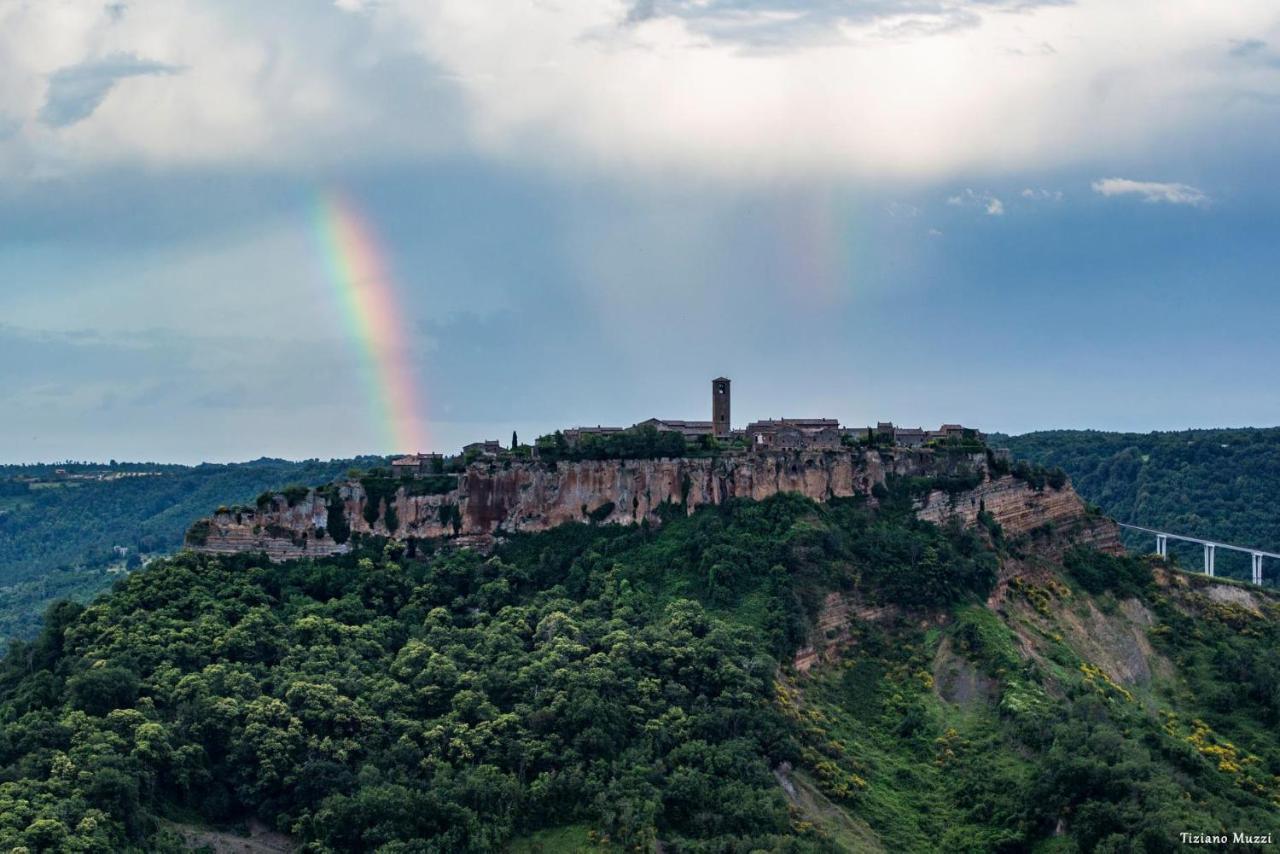 La Finestra Su Civita Lubriano Exterior foto