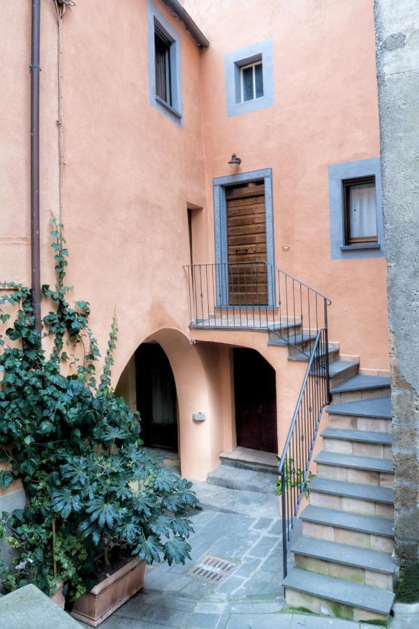 La Finestra Su Civita Lubriano Exterior foto